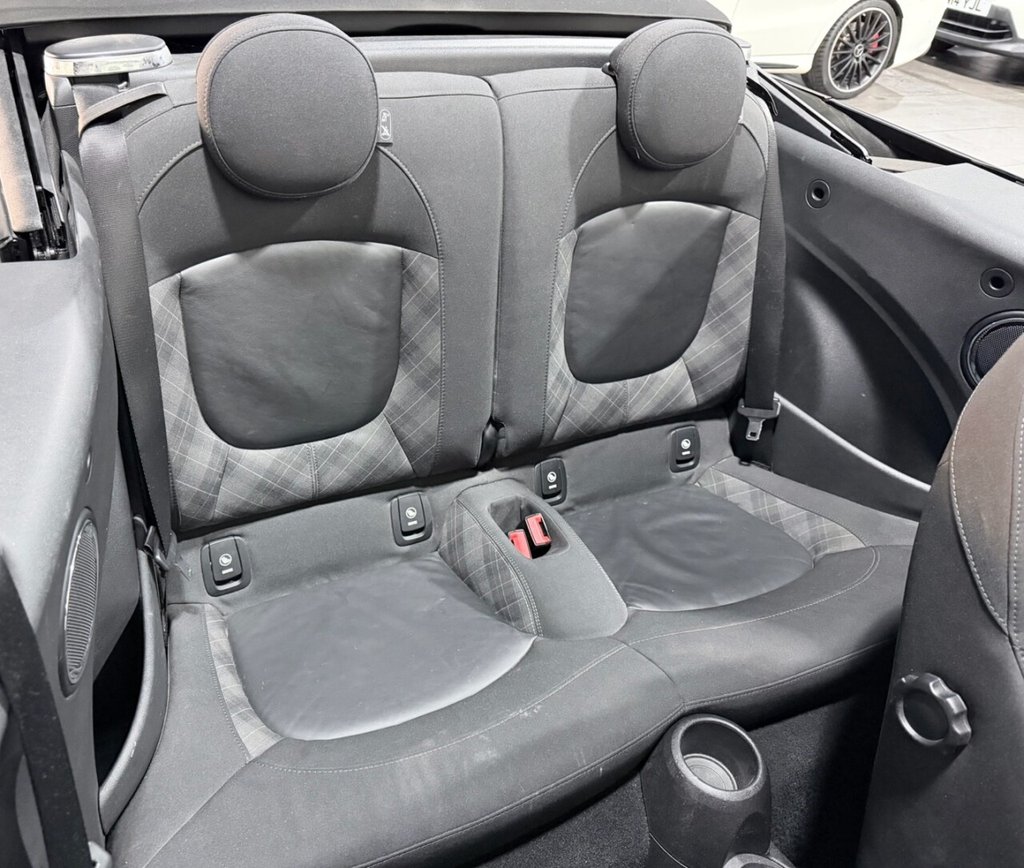 Used MINI Convertible 2016 for sale - 76703734: Photo 15