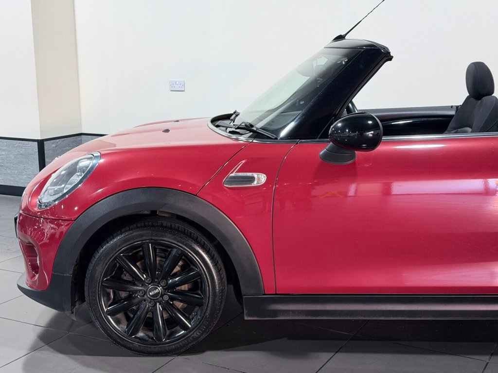 Used MINI Convertible 2016 for sale - 76703734: Photo 18