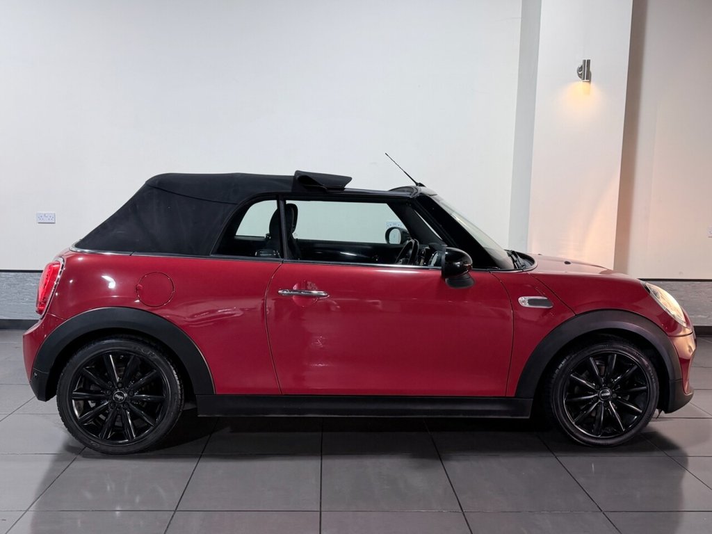 Used MINI Convertible 2016 for sale - 76703734: Photo 3