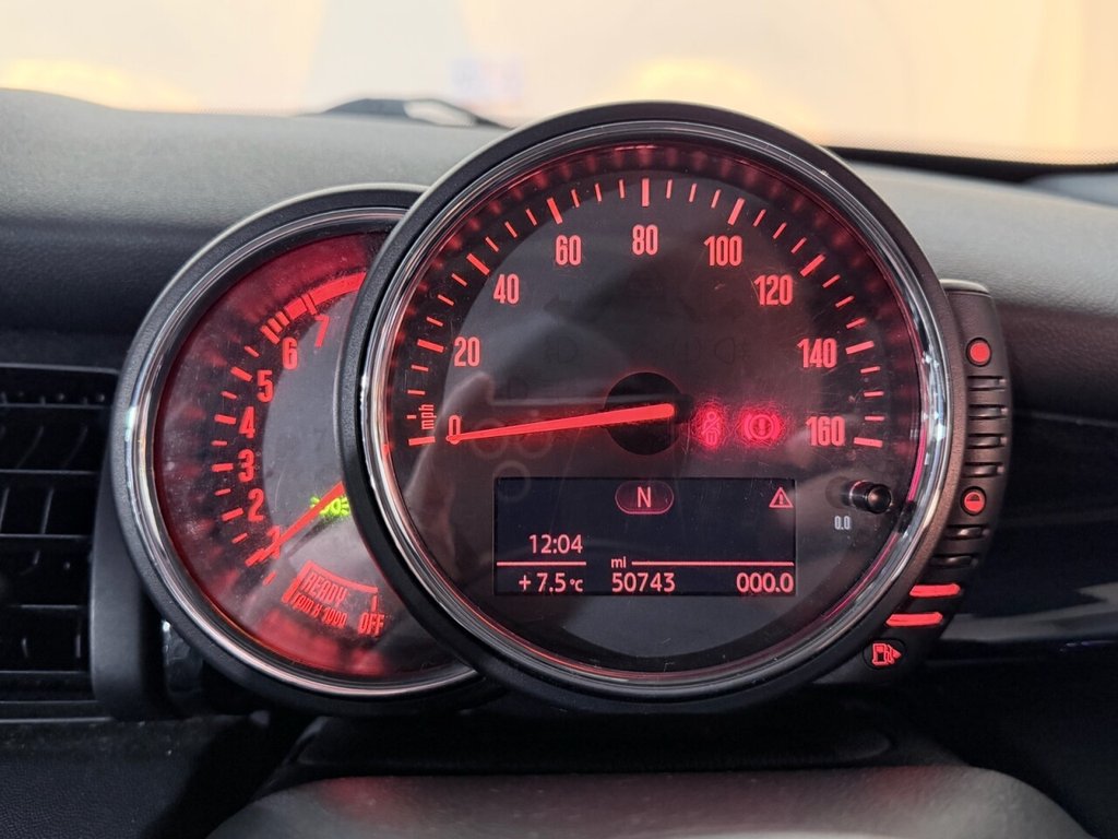 Used MINI Convertible 2016 for sale - 76703734: Photo 9