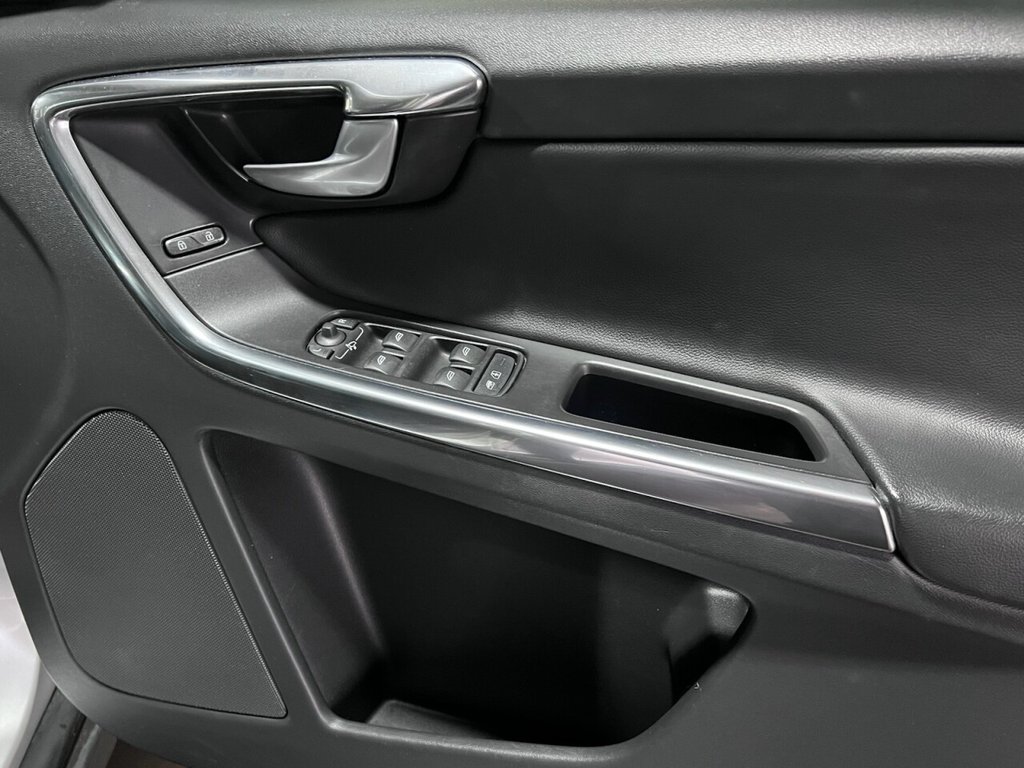 Used Volvo XC60 2012 for sale - 77226629: Photo 24