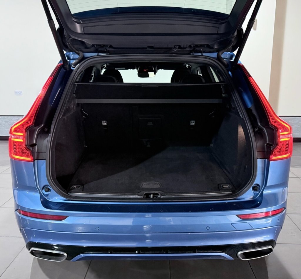 Used Volvo XC60 2018 for sale - 78096616: Photo 37