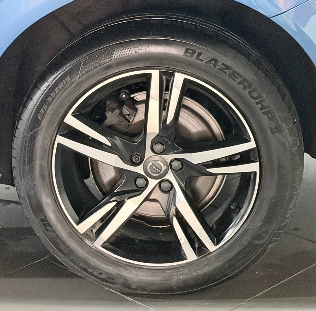 Used Volvo XC60 2018 for sale - 78096616: Photo 42