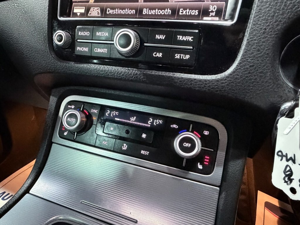 Used Volkswagen Touareg 2016 for sale - 77048605: Photo 12