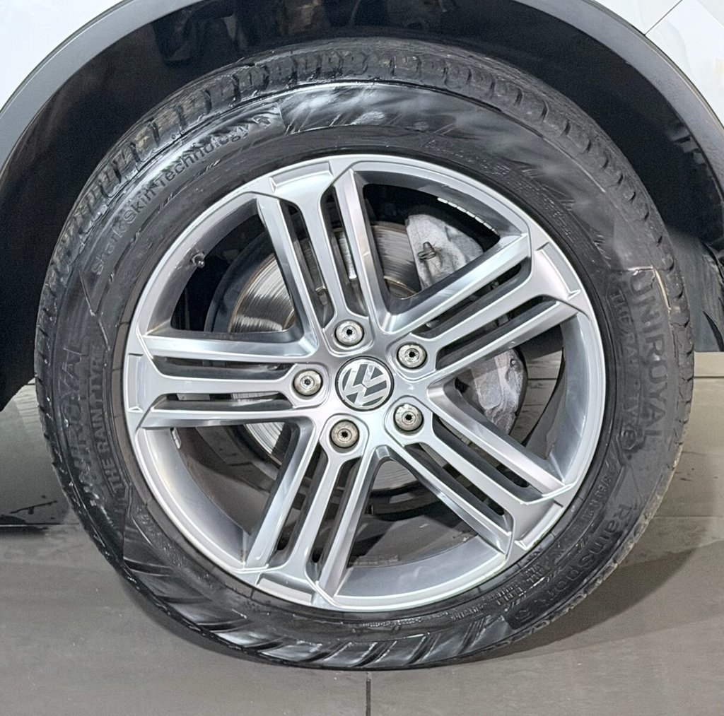 Used Volkswagen Touareg 2016 for sale - 77048605: Photo 38