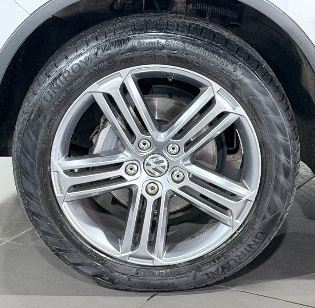 Used Volkswagen Touareg 2016 for sale - 77048605: Photo 40