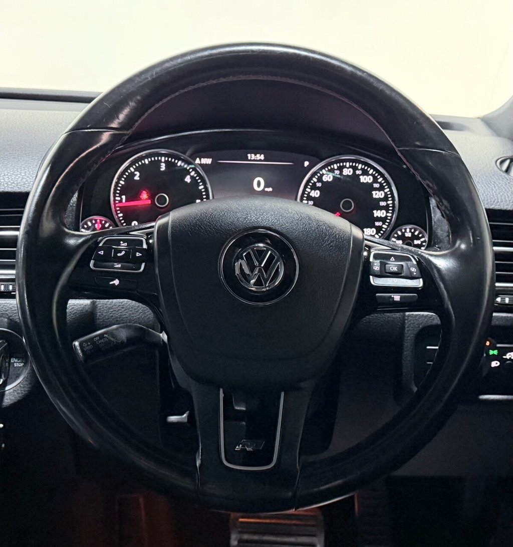 Used Volkswagen Touareg 2016 for sale - 77048605: Photo 8