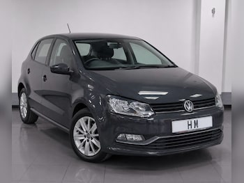 Used Volkswagen Polo 2015 for sale - 78637811: Photo