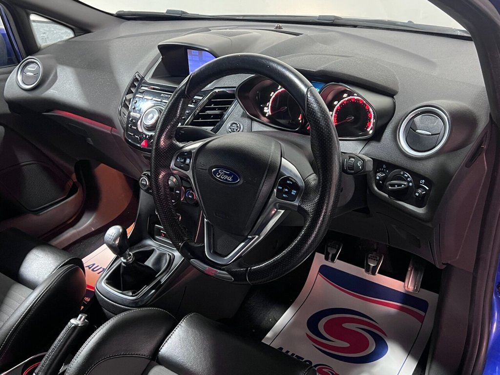 Used Ford Fiesta 2017 for sale - 76595875: Photo 24