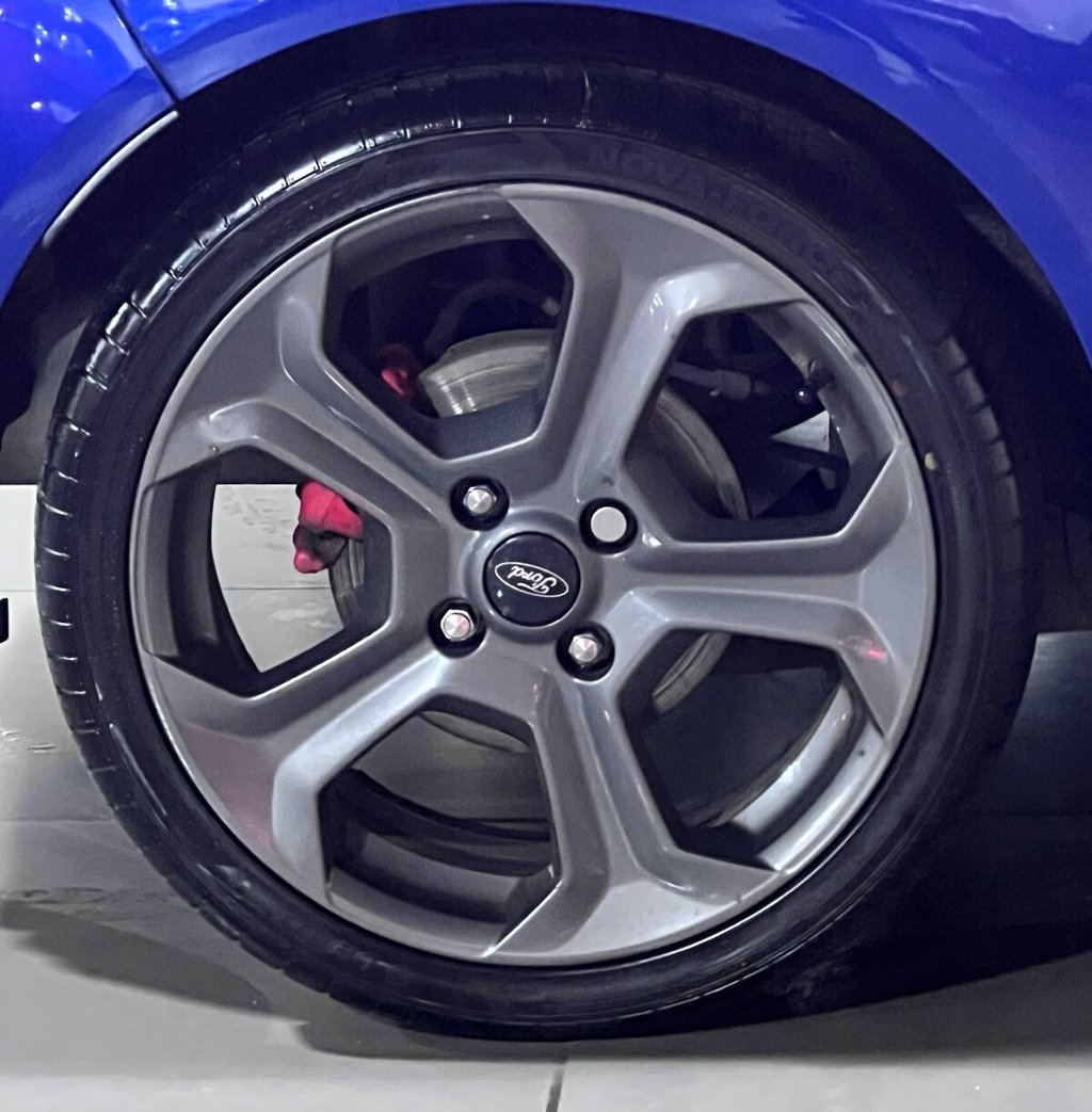 Used Ford Fiesta 2017 for sale - 76595875: Photo 38