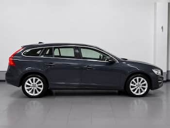Used Volvo V60 2014 for sale - 79655146: Photo