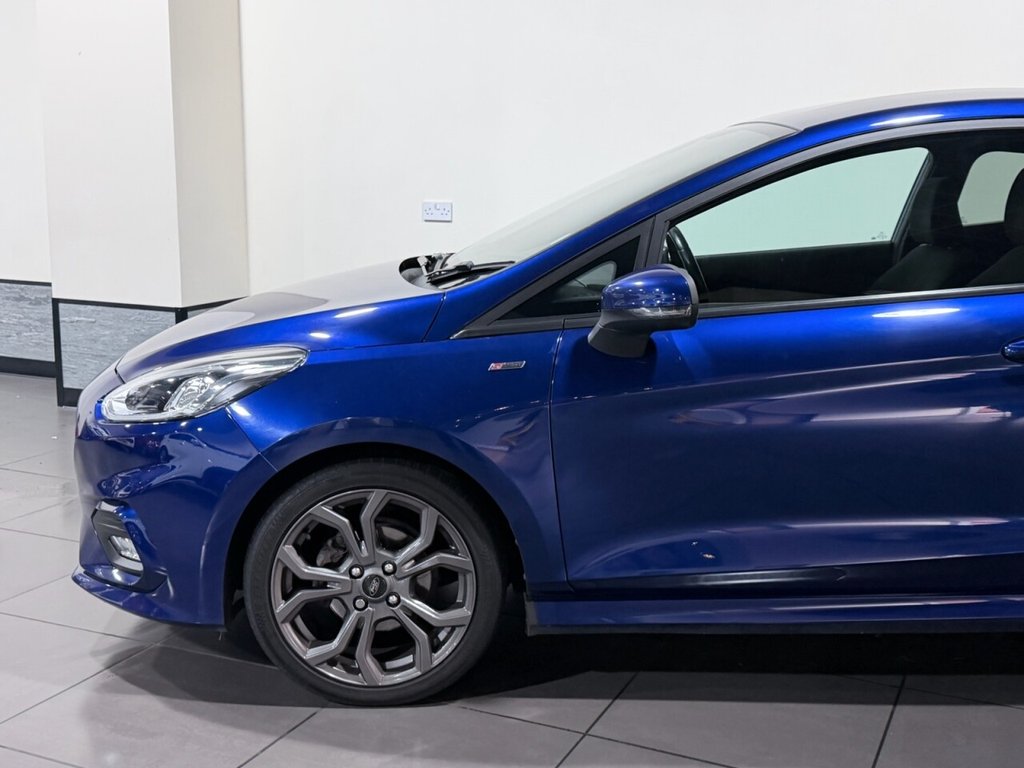 Used Ford Fiesta 2018 for sale - 76665589: Photo 17