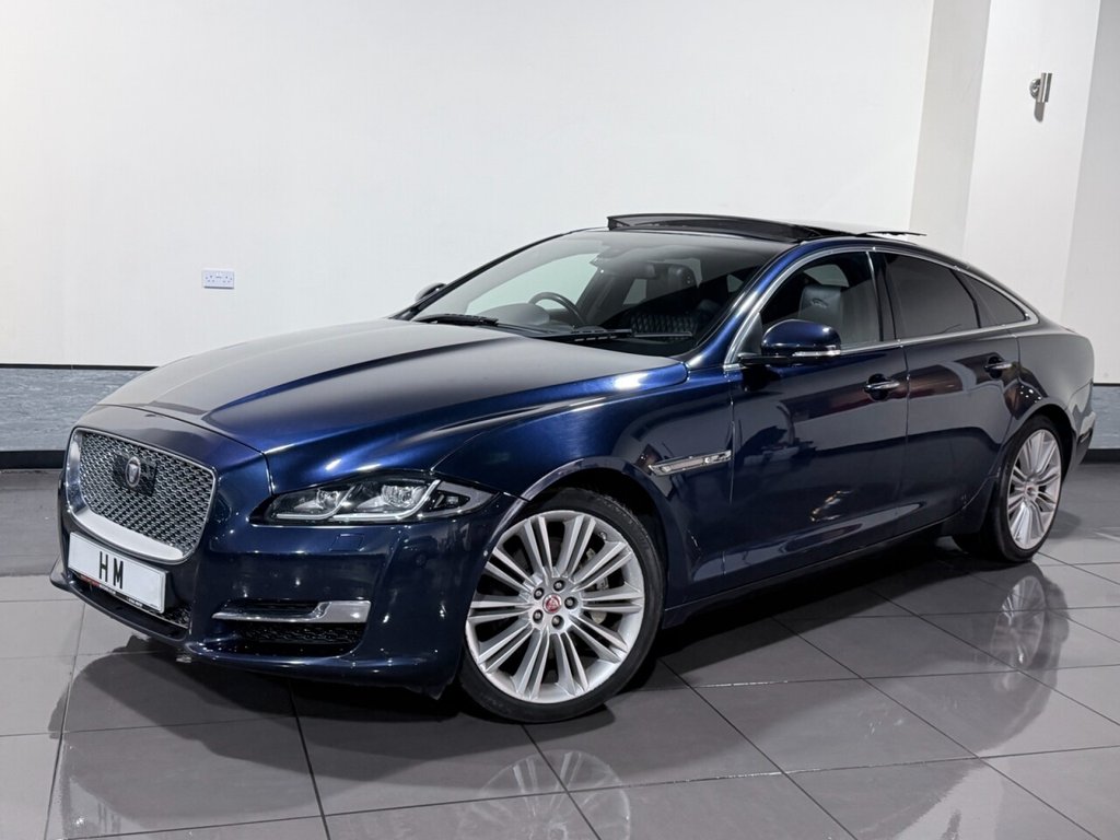 Used Jaguar XJ 2015 for sale - 76883247: Photo 1