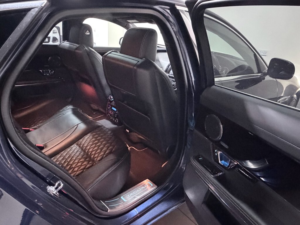 Used Jaguar XJ 2015 for sale - 76883247: Photo 26