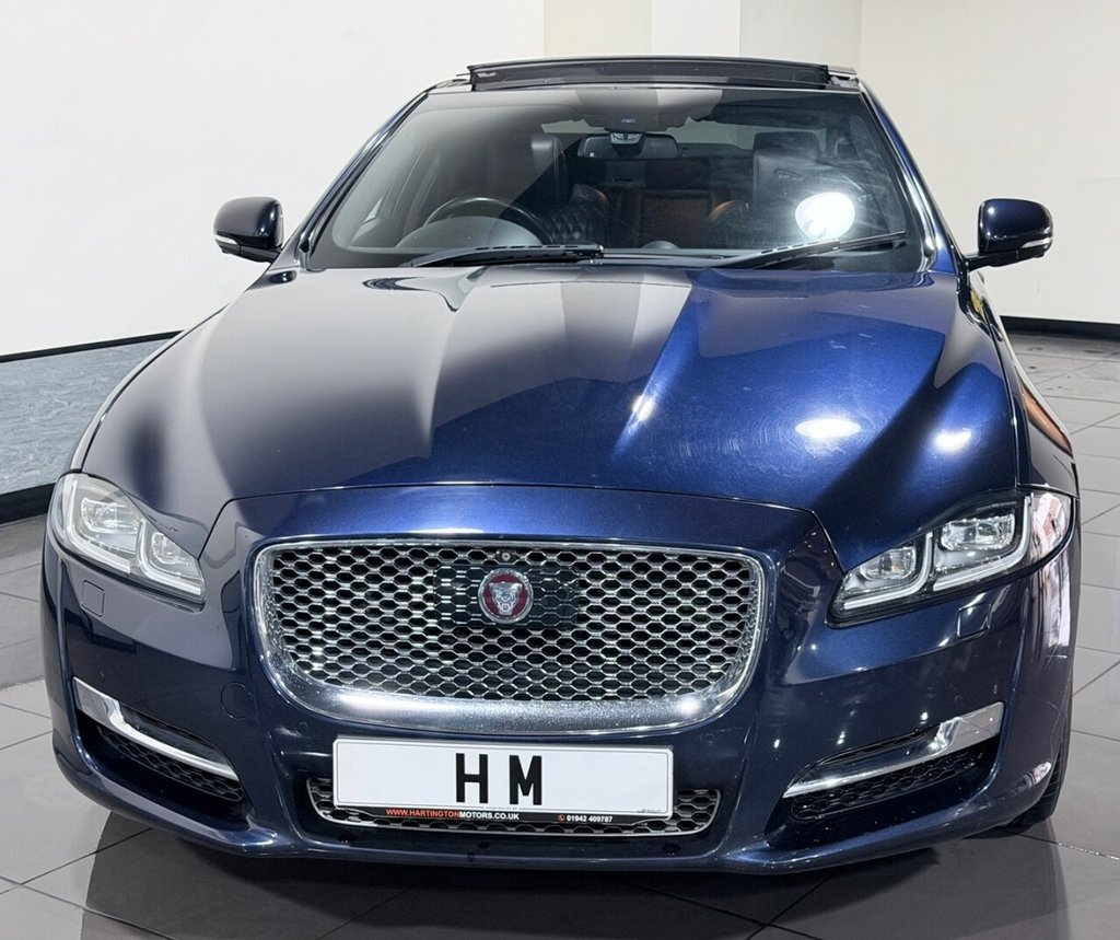 Used Jaguar XJ 2015 for sale - 76883247: Photo 5