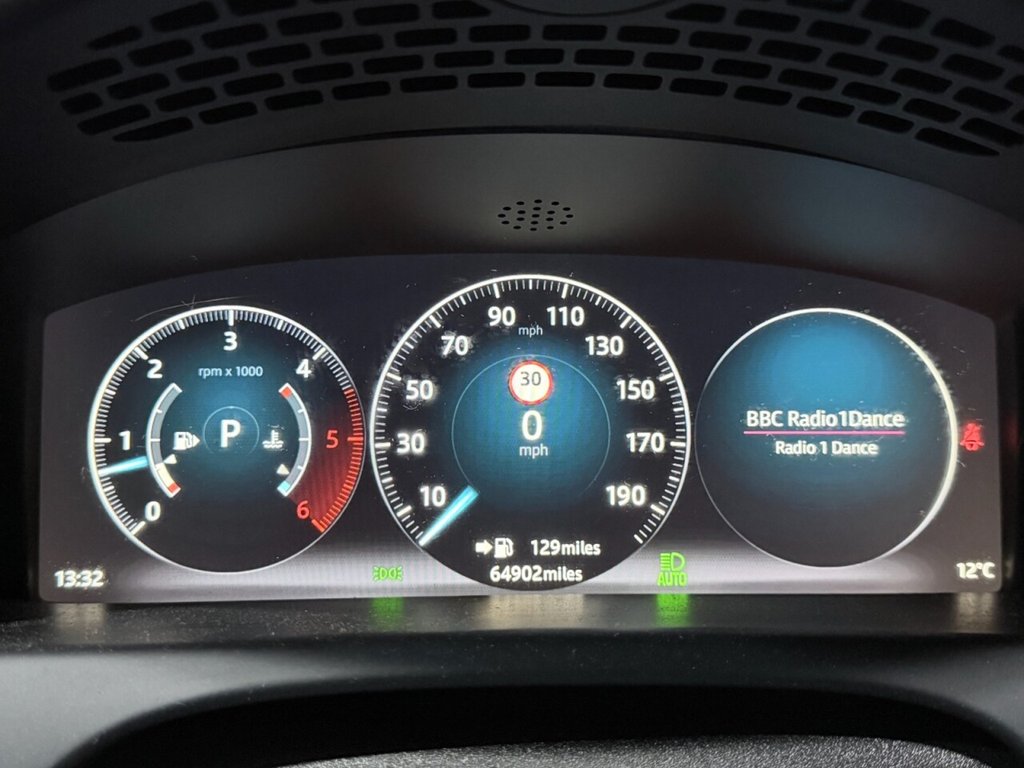 Used Jaguar XJ 2015 for sale - 76883247: Photo 9