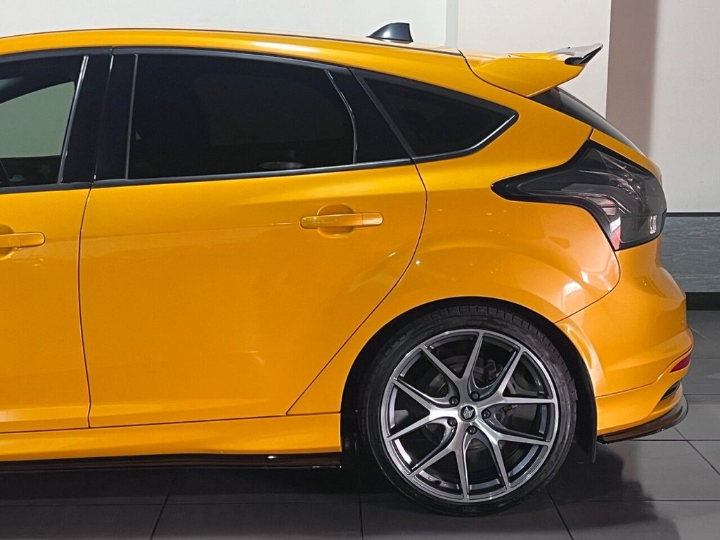 Used Ford Focus 2014 for sale - 77356683: Photo 18