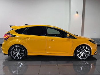Used Ford Focus 2014 for sale - 77356683: Photo