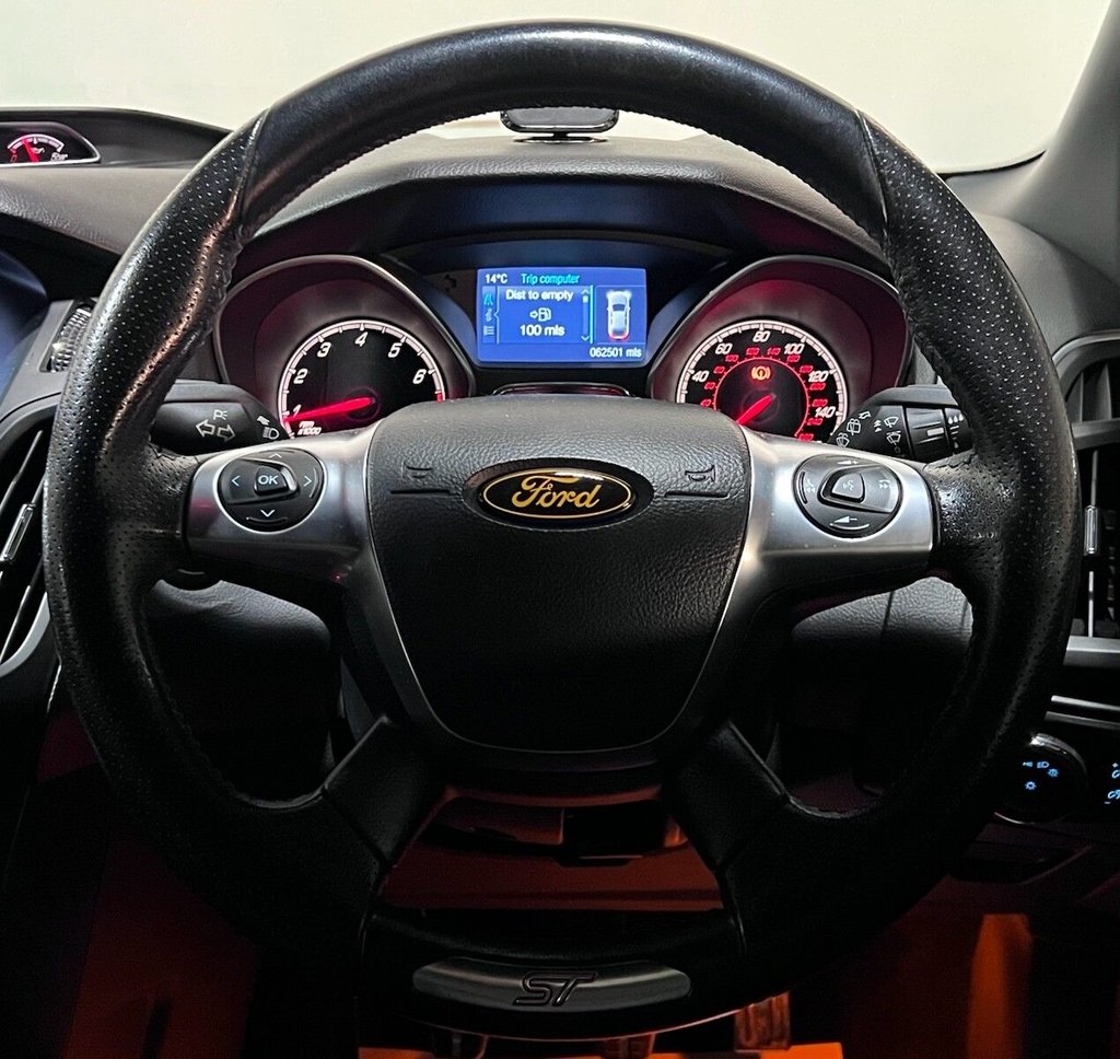 Used Ford Focus 2014 for sale - 77356683: Photo 8