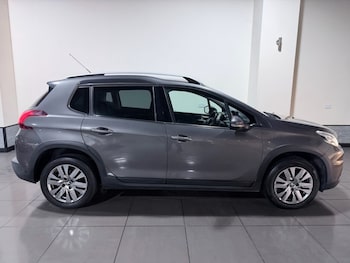 Used Peugeot 2008 2017 for sale - 77703706: Photo