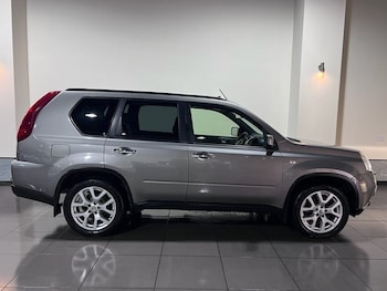 Used Nissan X-Trail 2014 for sale - 76574808: Photo