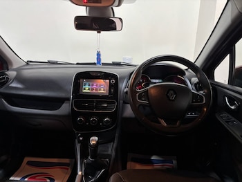 Used Renault Clio 2017 for sale - 75512060: Photo