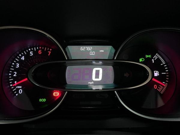 Used Renault Clio 2016 for sale - 76291989: Photo 9