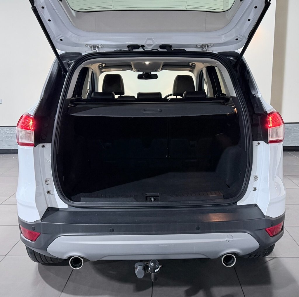 Used Ford Kuga 2014 for sale - 76703801: Photo 40