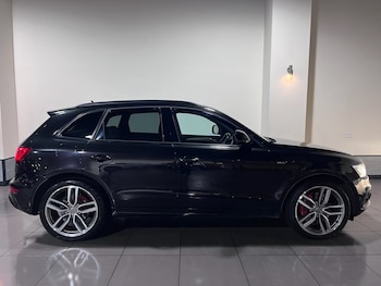 Used Volkswagen Touareg 2019 for sale - 76547196: Photo