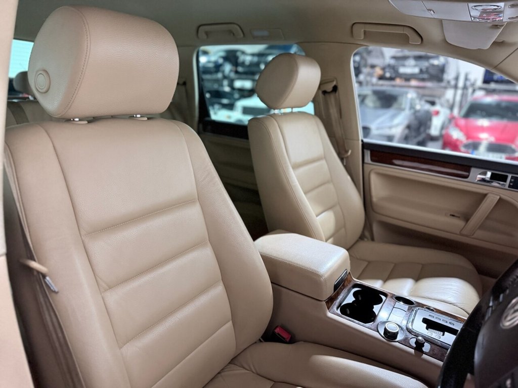 Used Volkswagen Touareg 2009 for sale - 77399829: Photo 13