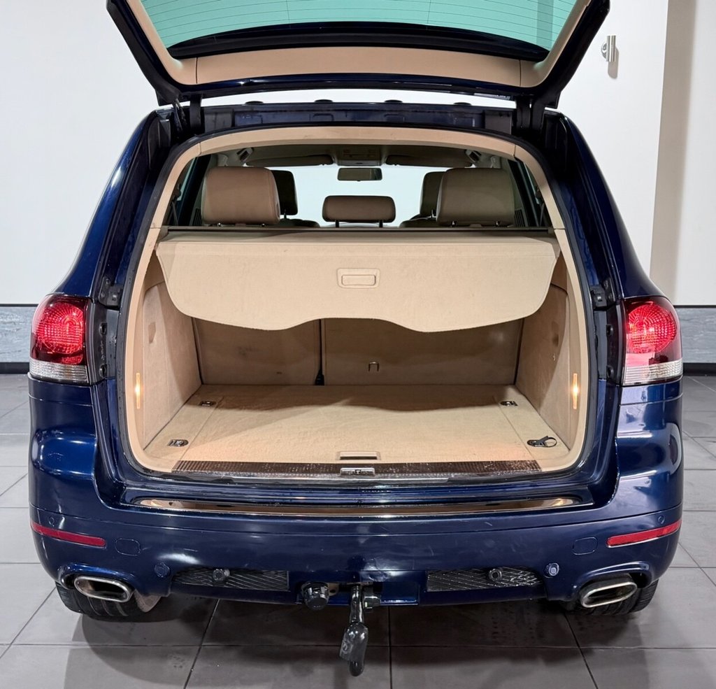 Used Volkswagen Touareg 2009 for sale - 77399829: Photo 35