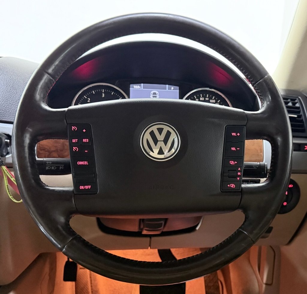 Used Volkswagen Touareg 2009 for sale - 77399829: Photo 8