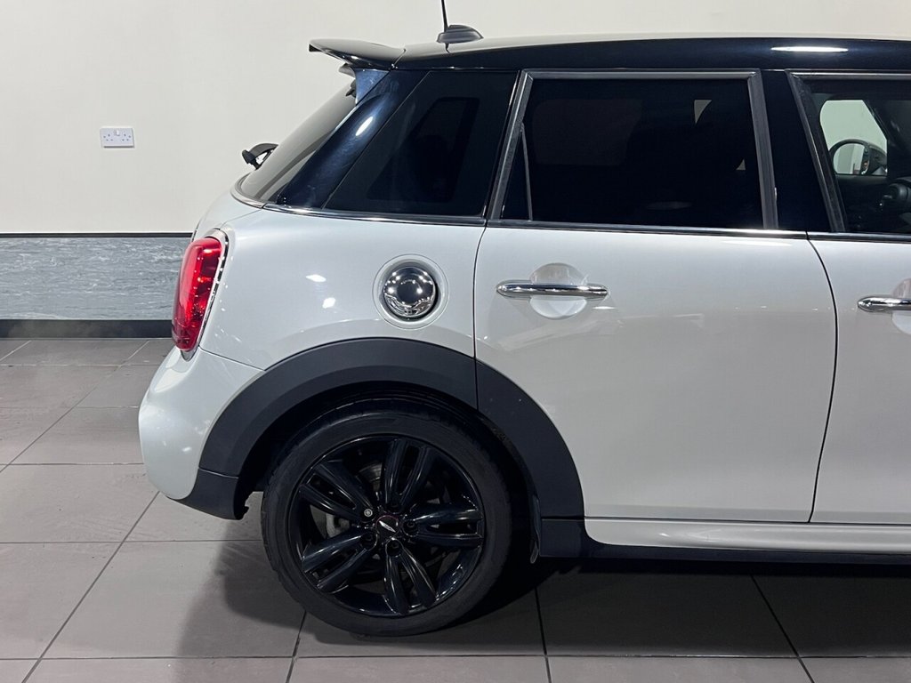 Used MINI Hatch 2018 for sale - 76496610: Photo 15
