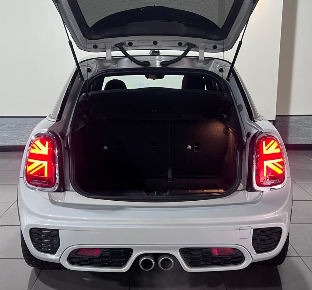 Used MINI Hatch 2018 for sale - 76496610: Photo 35