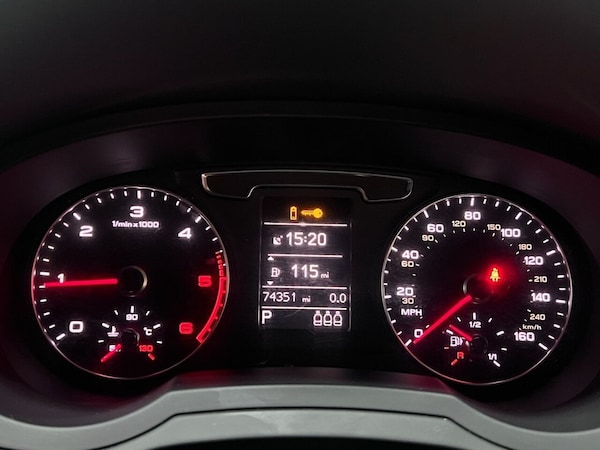 Used Audi Q3 2017 for sale - 76210110: Photo 9