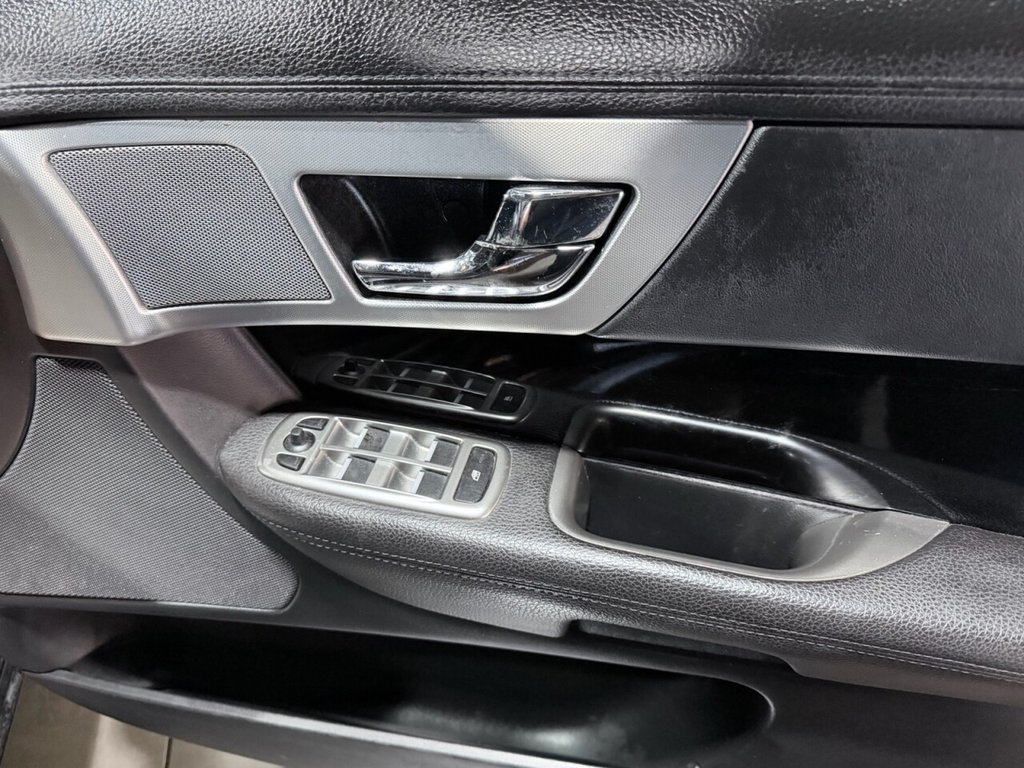 Used Jaguar XF 2014 for sale - 77096465: Photo 21