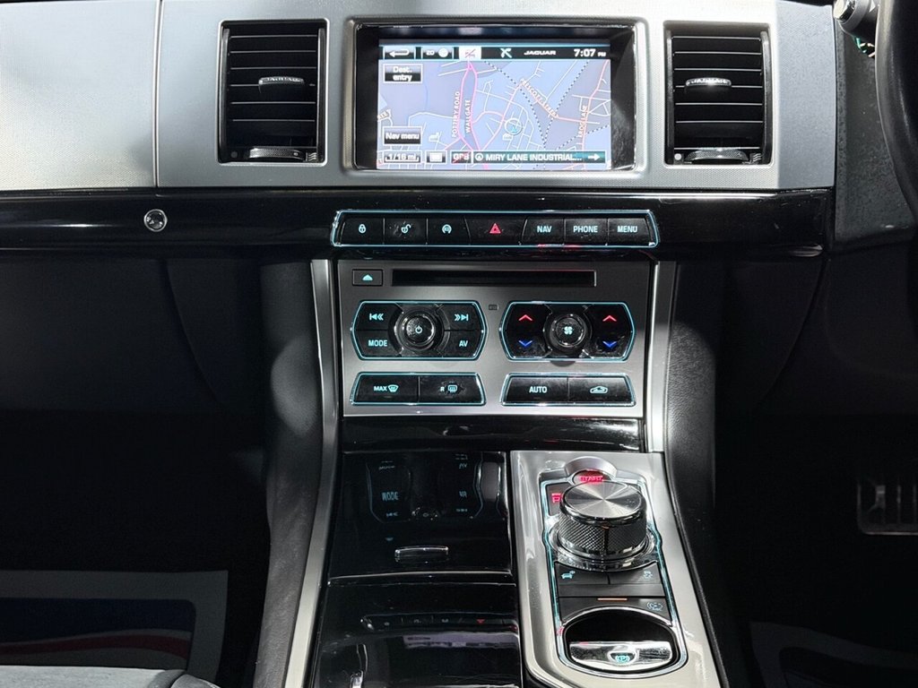 Used Jaguar XF 2014 for sale - 77096465: Photo 25