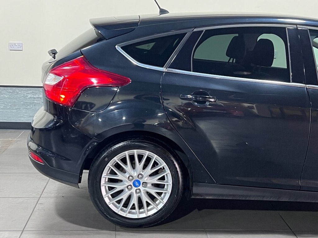 Used Ford Focus 2013 for sale - 76386083: Photo 15