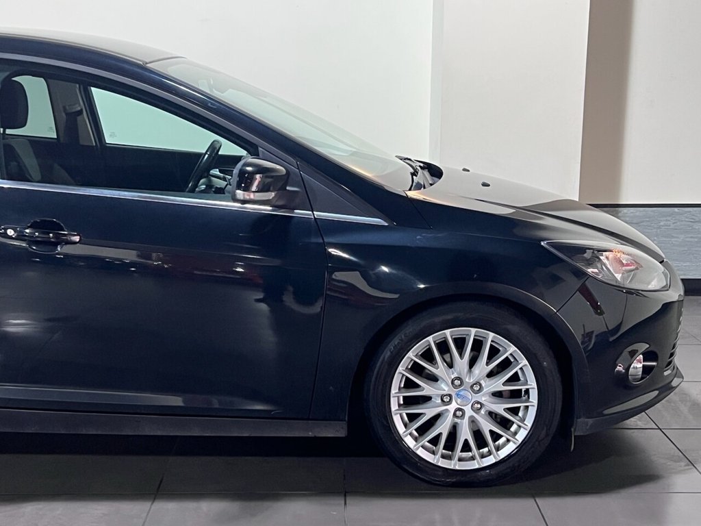 Used Ford Focus 2013 for sale - 76386083: Photo 16