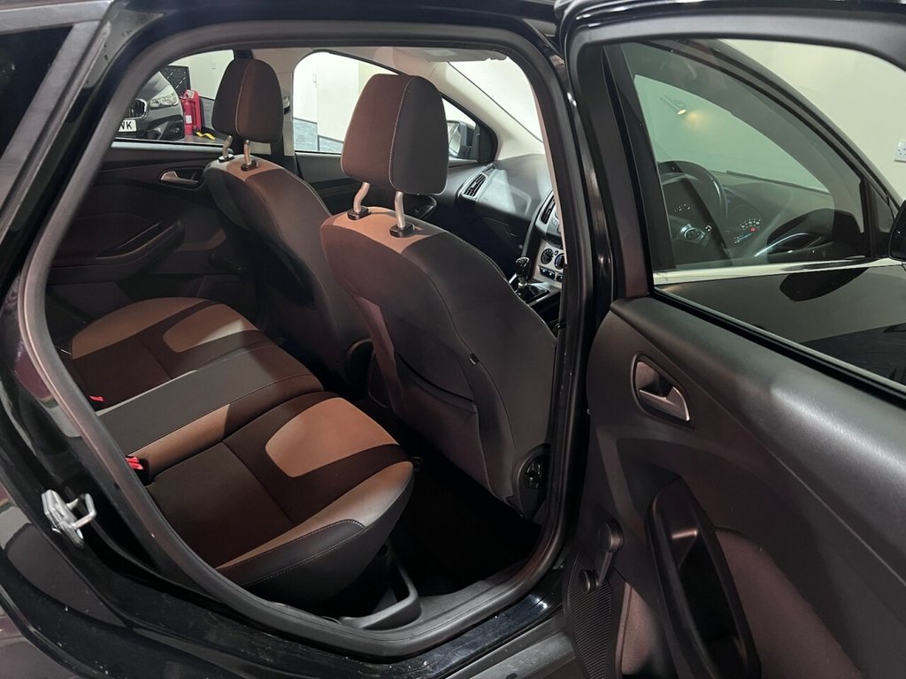 Used Ford Focus 2013 for sale - 76386083: Photo 29