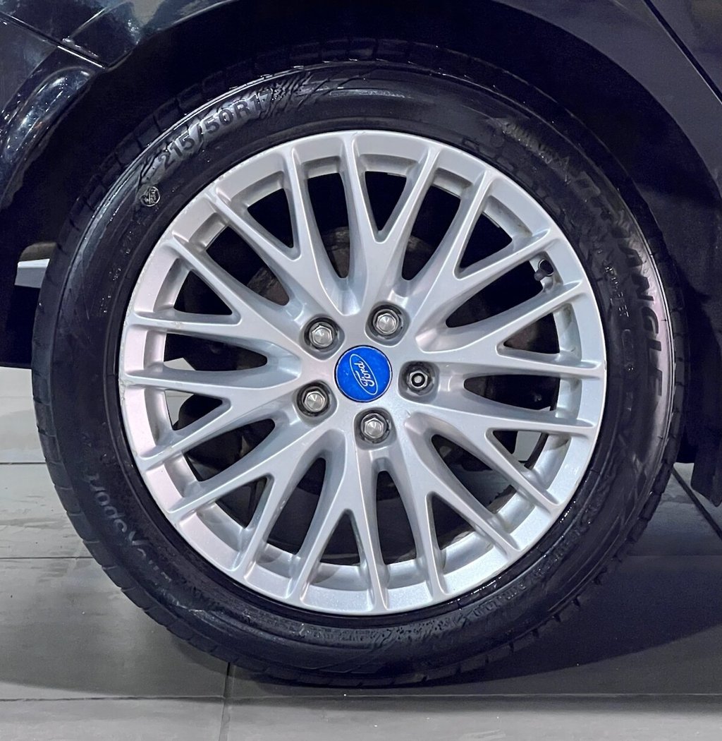 Used Ford Focus 2013 for sale - 76386083: Photo 38