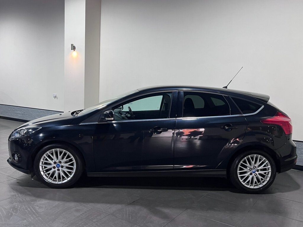 Used Ford Focus 2013 for sale - 76386083: Photo 4