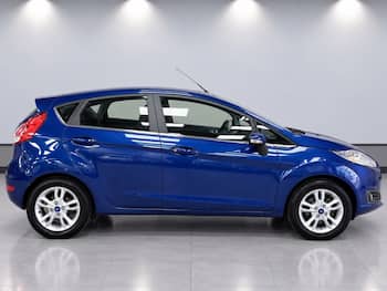 Used Ford Fiesta 2015 for sale - 79777524: Photo