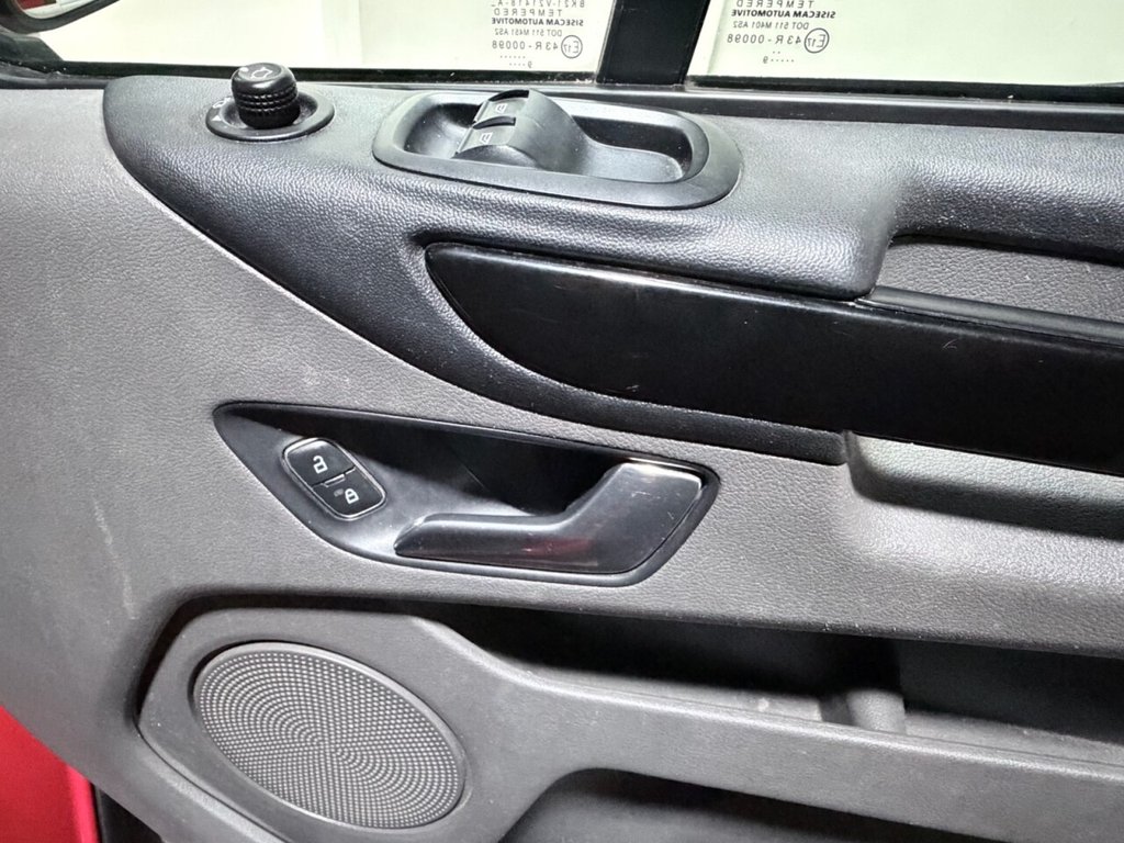 Used Ford Transit Custom 2019 for sale - 76883232: Photo 21