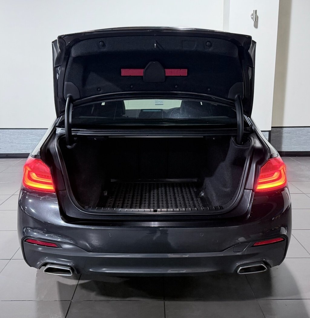 Used BMW 5 Series 2018 for sale - 77176536: Photo 37