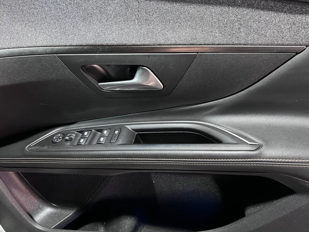 Used Peugeot 5008 2019 for sale - 76250160: Photo 23