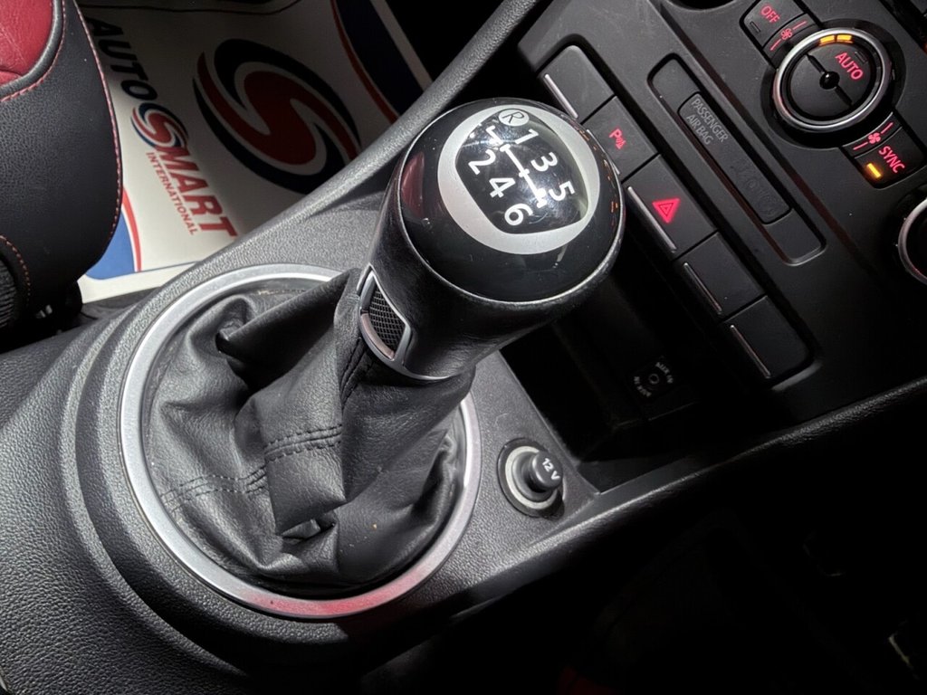 Used Volkswagen Beetle 2013 for sale - 77835387: Photo 13