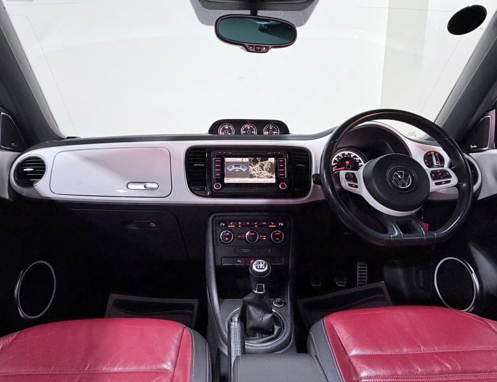 Used Volkswagen Beetle 2013 for sale - 77835387: Photo 7