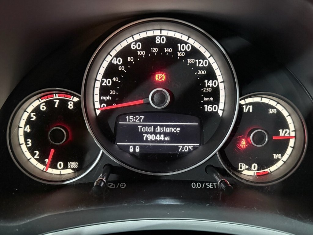 Used Volkswagen Beetle 2013 for sale - 77835387: Photo 9