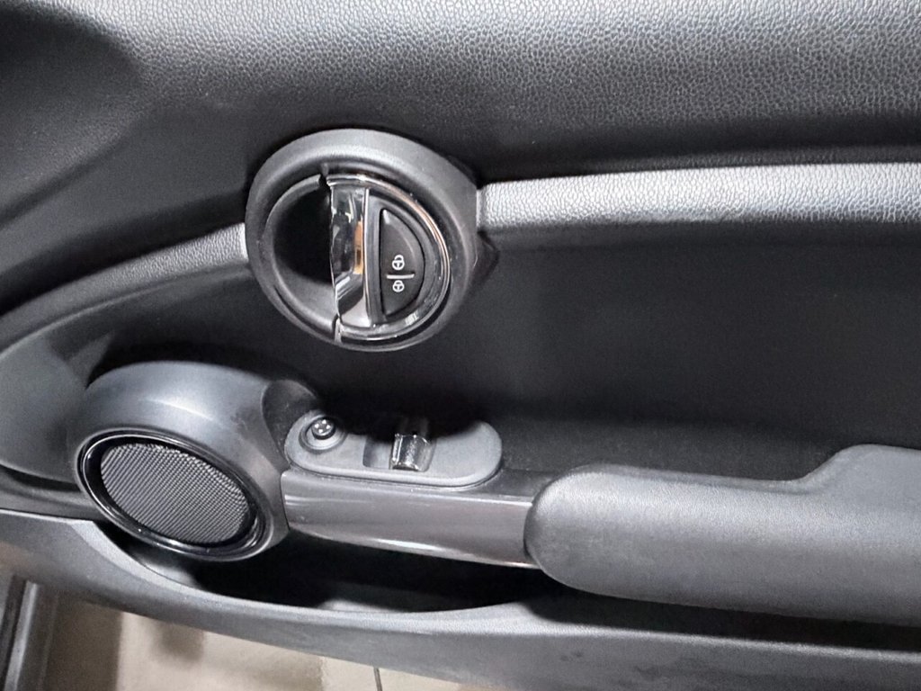 Used MINI Hatch 2015 for sale - 77211942: Photo 22